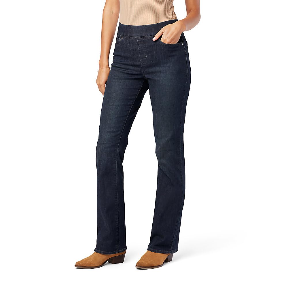 Signature by Levi Strauss & Co. Gold Label Women's Plus Size Signature by Levi Strauss & Co. Gold Label Women's Plus Size